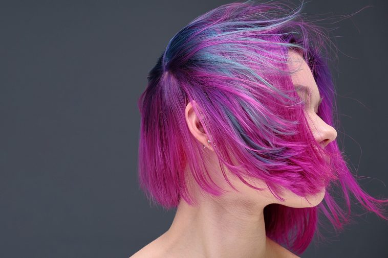 capelli viola taglio capelli donna