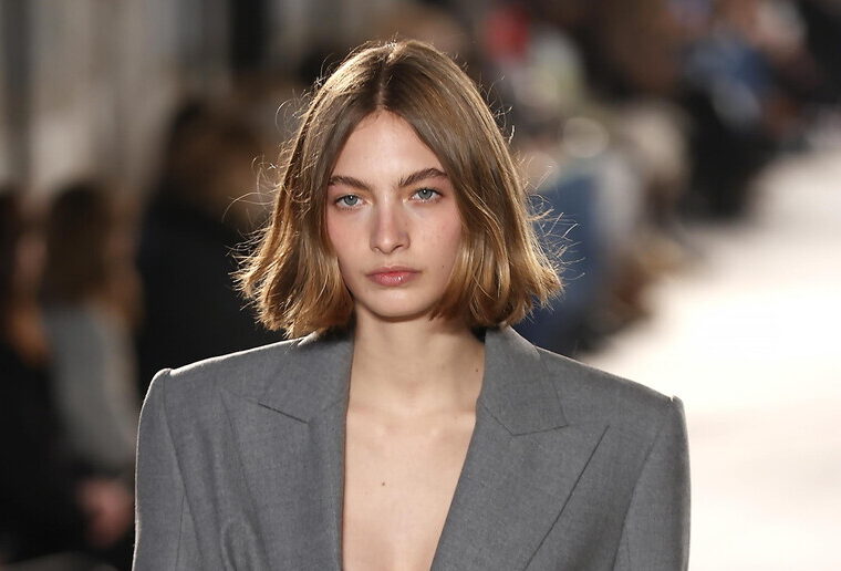 taglio capelli donna over 40 bob